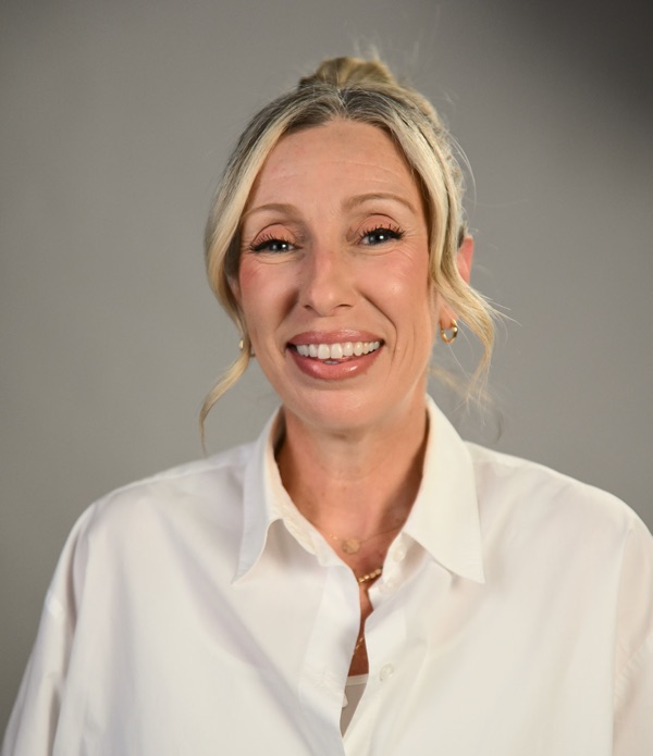 Portrait of Amy Evans